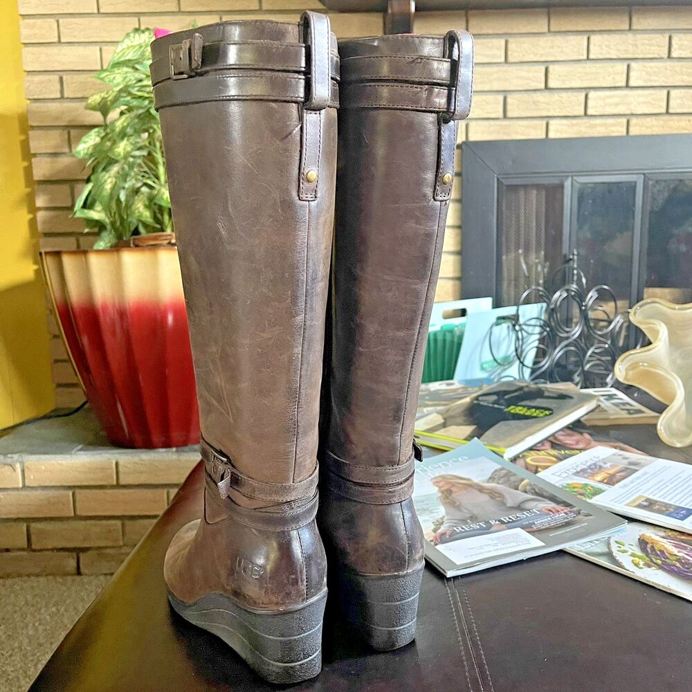 UGG Waterproof Lesley Brown Leather Wedge Tall Boots Buckle Detail Wms Size 7 - Picture 8 of 14
